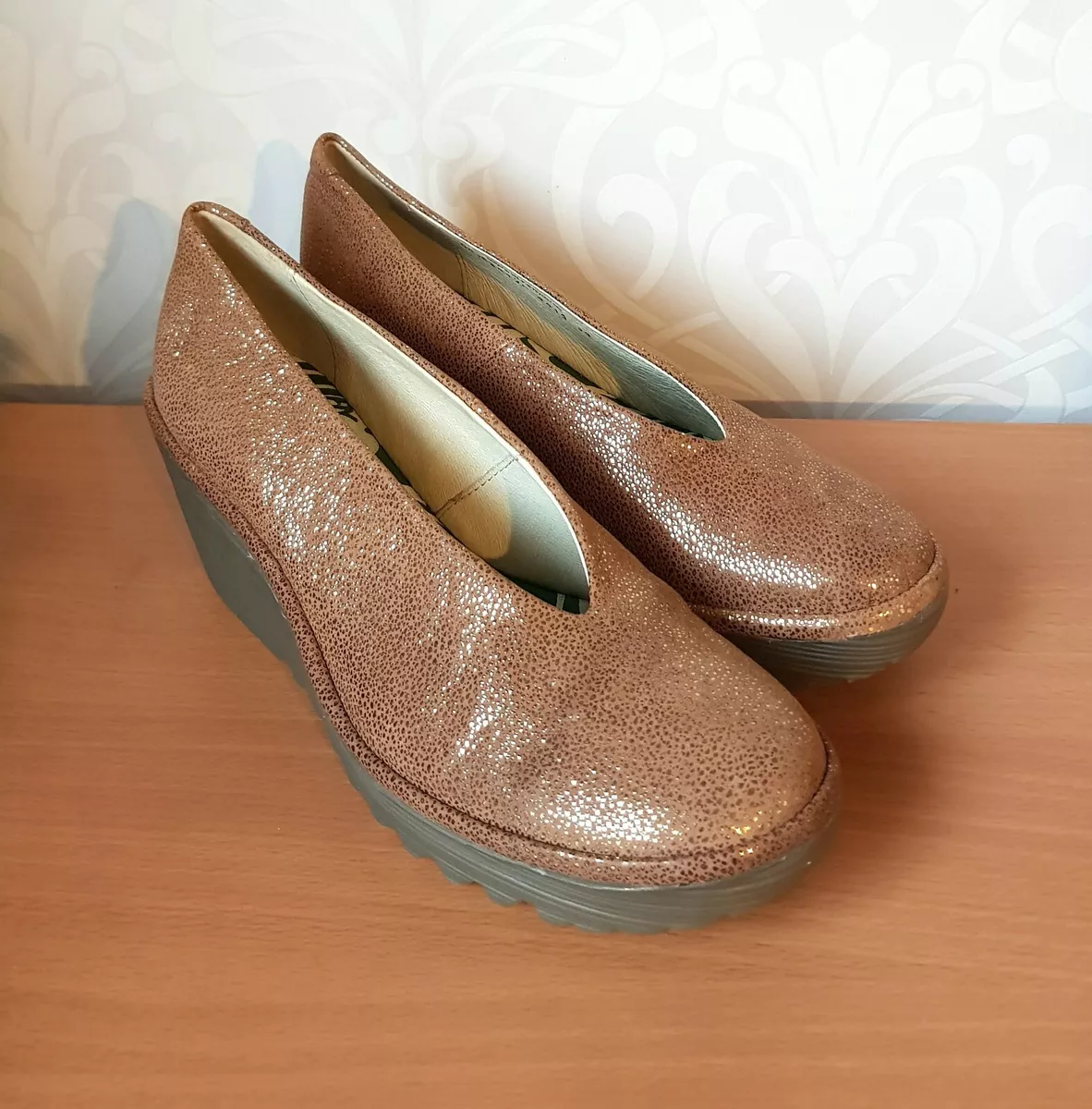 Fly store yaz shoes