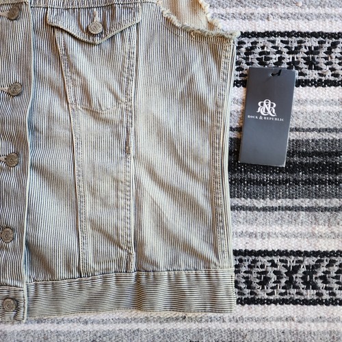 NWT Rock & Republic Sz XL Button Front Gunshow Denim Vest Light Wash Striped - Picture 5 of 15
