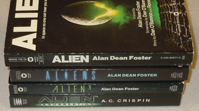 ALIEN Paperback 4-Book Set Alan Dean Foster Aliens Alien3