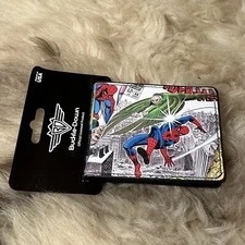 NWT Buckle-Down Men's Bi-Fold Wallet - Spiderman