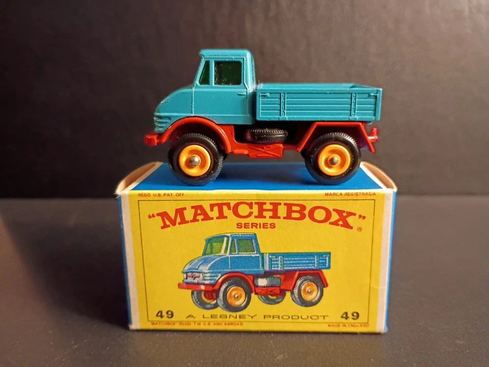 Matchbox #49B Mercedes Unimog 1967 Blue/Red In Crisp Original E4 Box - Image 2 of 4