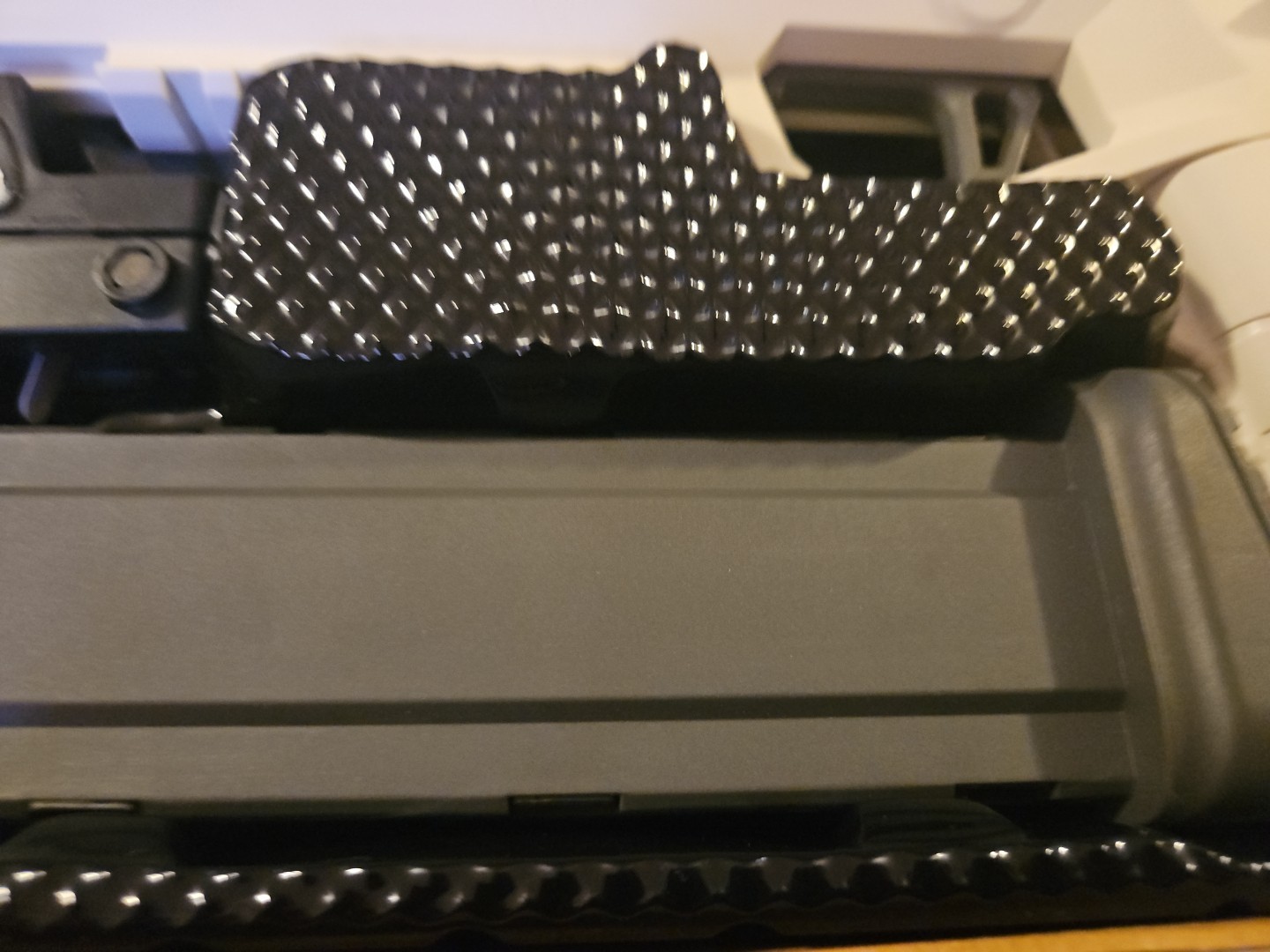Picture 4 of 5