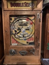 Vintage Old Penny Arcade machine - Double Six