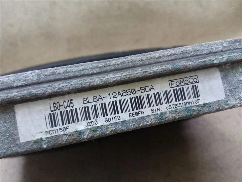 Módulo de Control Electrónico Motor Computadora ECM 8L8A12A650BDA 08-09 TRIBUTO MAZDA Foto 2 de 4