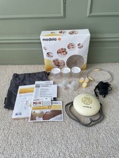 Medela Swing Electric Single Breast Pump With Accessories