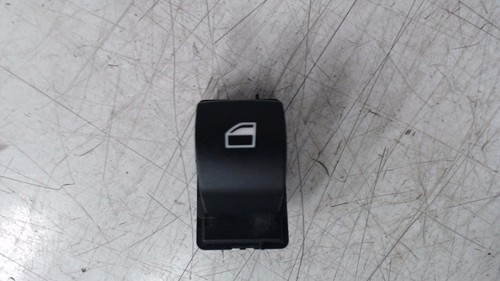 Schaltereinheit (tür hinten) Rechts 6935534 BMW X1 sDrive18i Aut. Bj 2011 E84