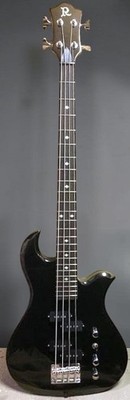 B.C. Rich Eagle Used Electric Bass Guitar   Black Gold Metallic [23821]