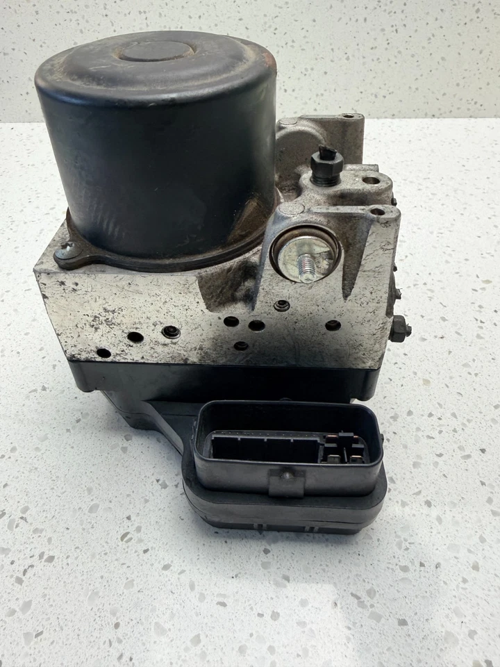 Bomba de freno antibloqueo Lexus RX350 2007 ABS 89541-42150 OEM B359-3 Foto 3 de 4