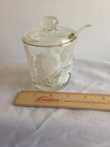 Vintage Jelly Jar With Lid & Plastic Spoon Clear Glass Floral 5 In Gold Trim - Picture 12 of 18