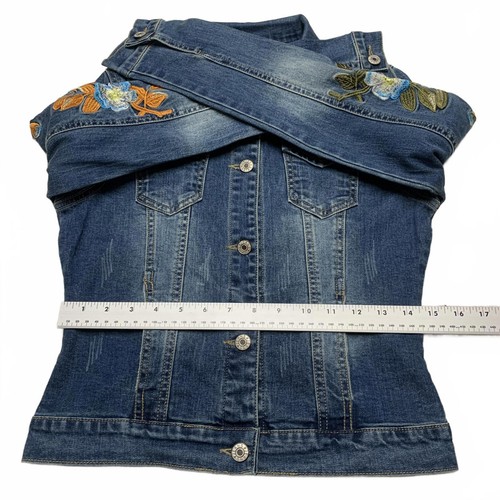 Stylish Denim Jacket with Floral Embroidery Women's Size Medium Dark Denim - Picture 8 of 14