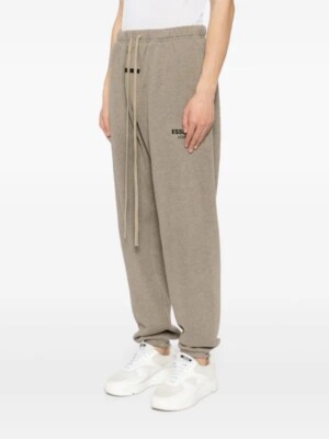 Fear of God Essentials Sweatpants (FW24) Fleece Heather Grey Medium - Main Image