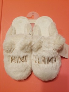 baby llama slippers