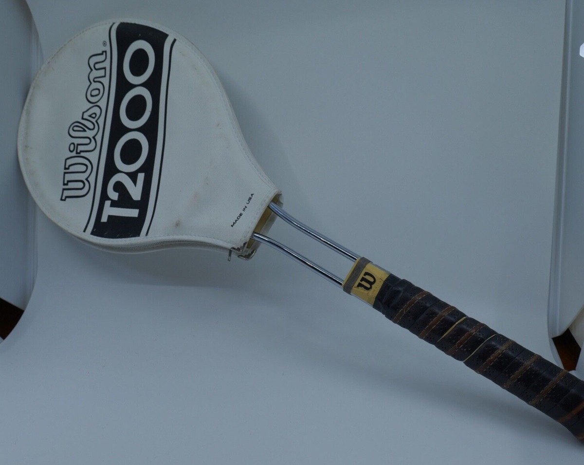 Wilson T2000 テニスラケット Wilson T2000 Tennis Racquet and Cover 4 5/8 Medium Vintage