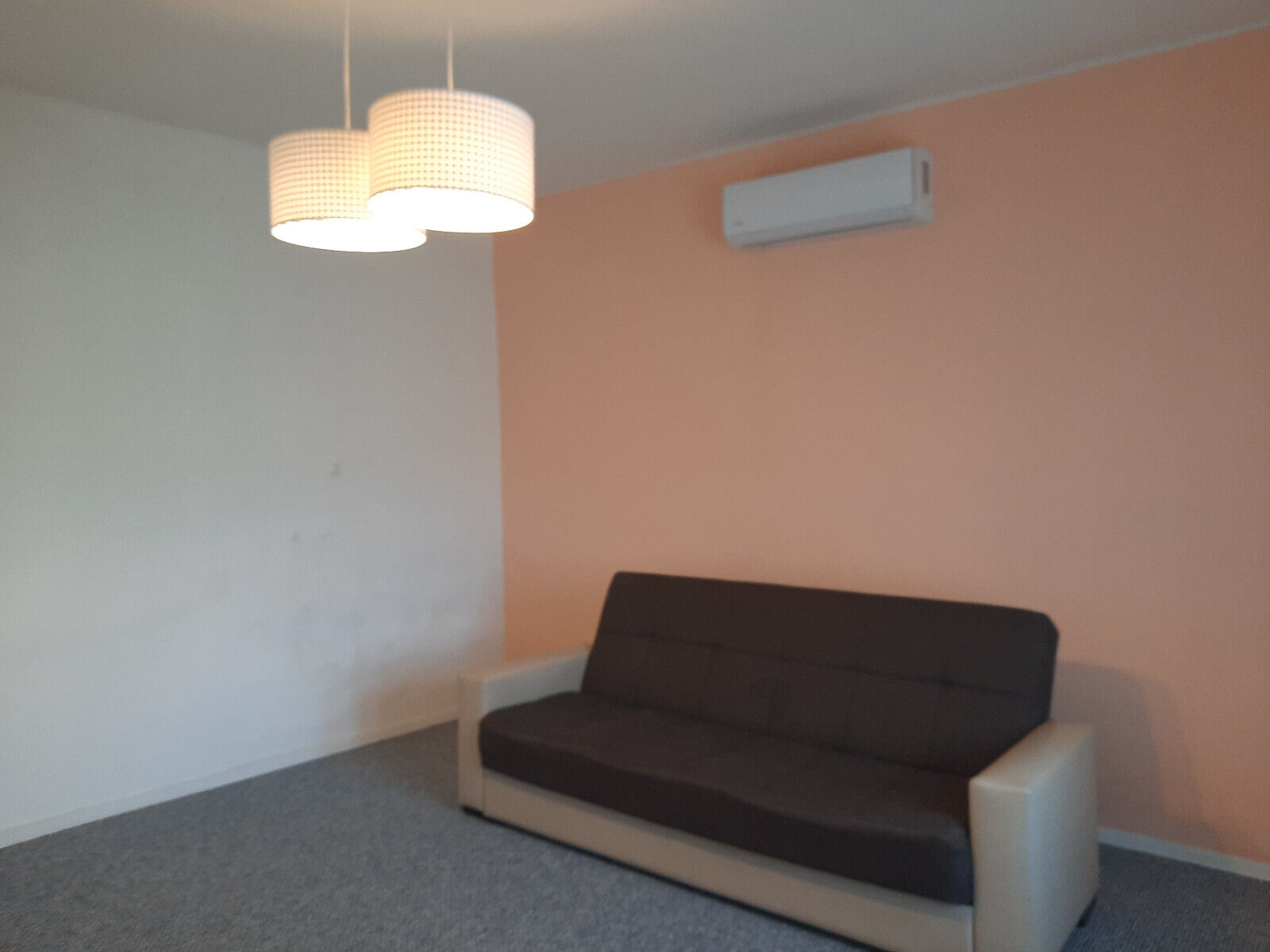 Bild 9 von 19