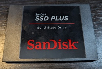 SanDisk SSD PLUS 240GB 2.5in SATA III Internal SSD SDSSDA- 240G Black