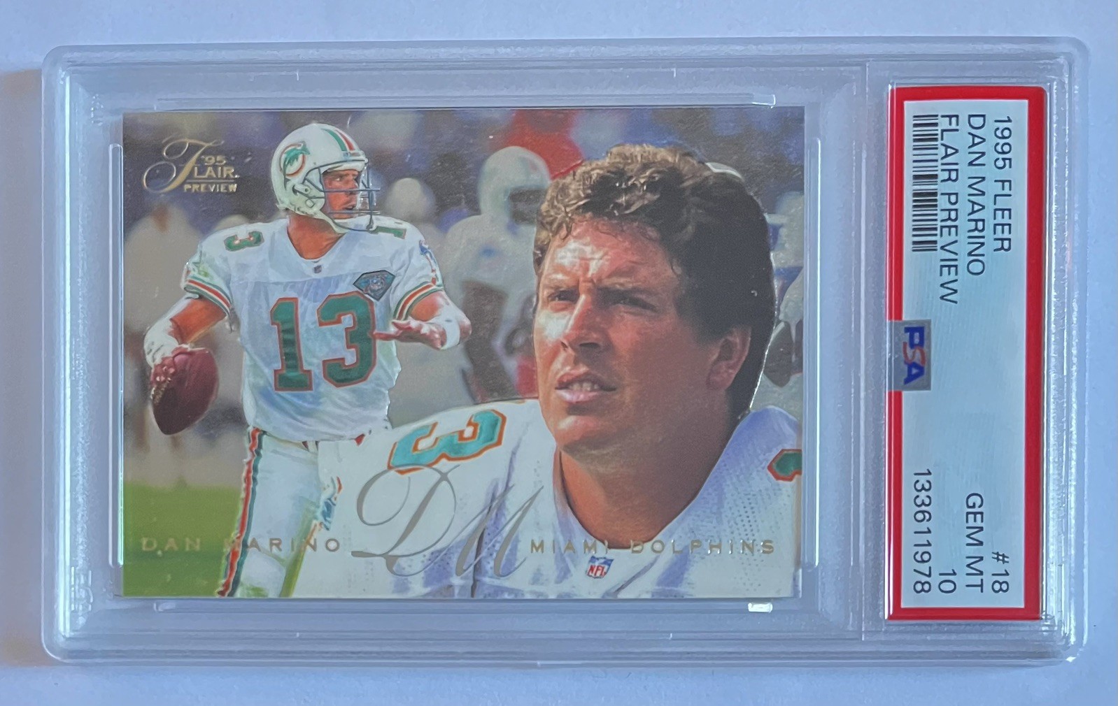 Dan Marino 1995 Fleer Flair Preview #18 - PSA 10
