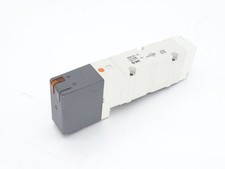 SMC VQ4101-51 VALVE