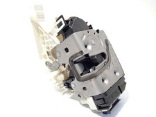 Porte avant et accessoires Infiniti Q30