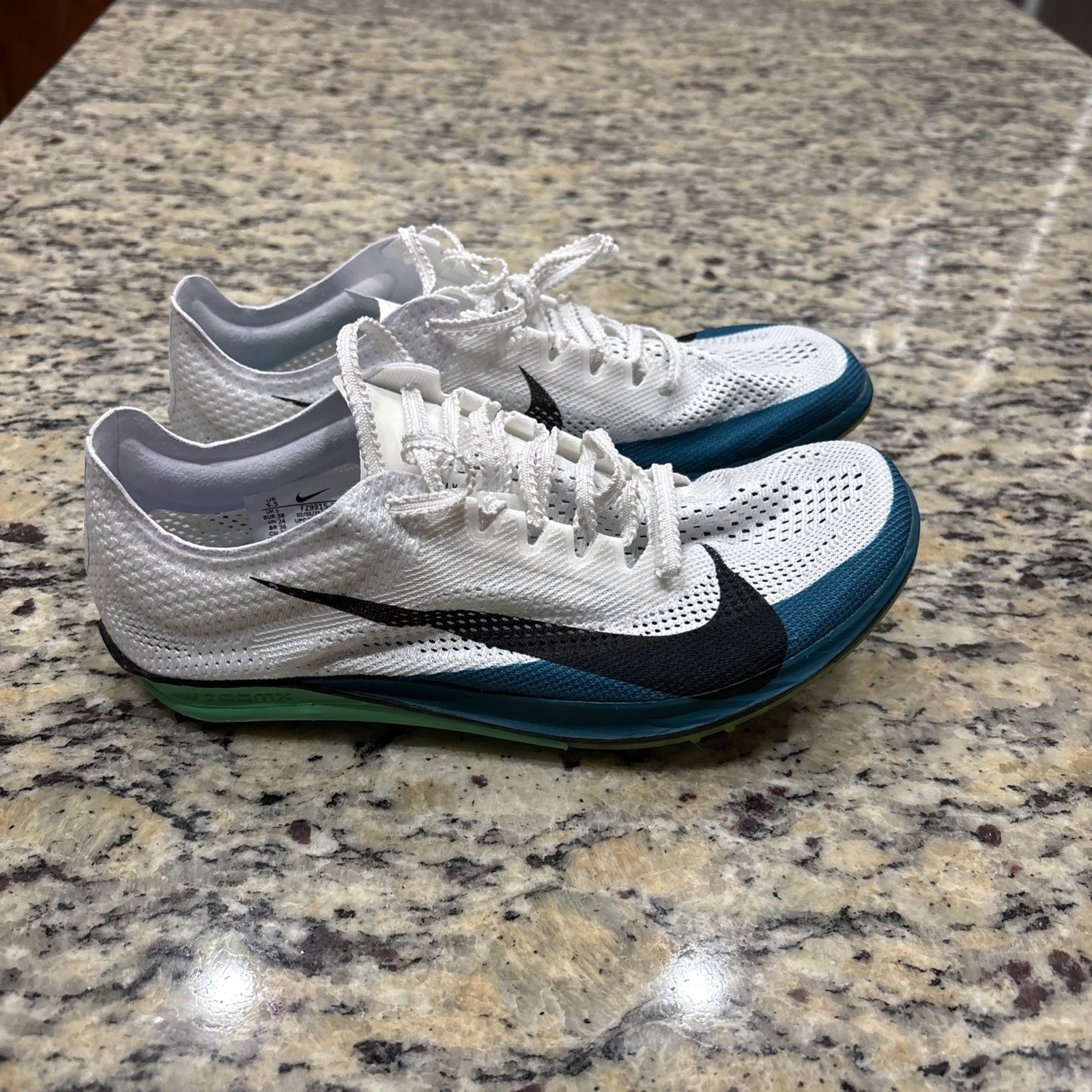 Nike ZoomX Dragonfly 2 Elite White Bright Spruce FZ9315-102 US Size 5.5