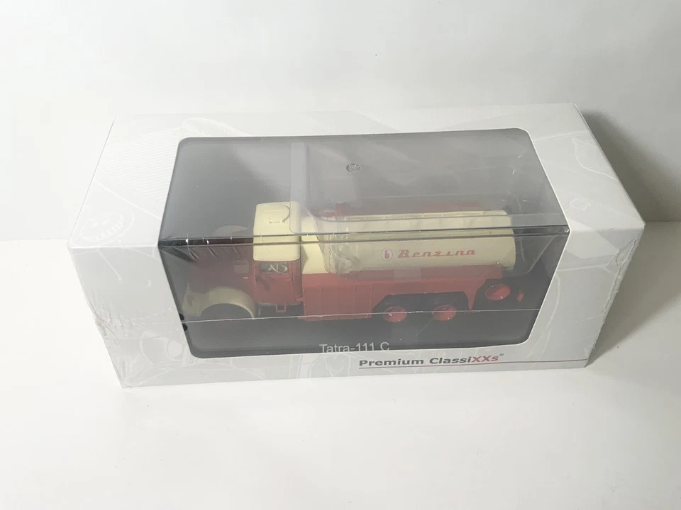 1/43 1942 - 1962 Tatra 111C fire tanker Premium Classixxs PLC47028 Very rare! - Image 2 of 3