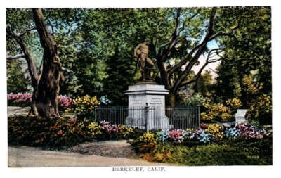 OAKS and BALL PLAYER MONUMENT University of California BERKELEY, CA - Postcard