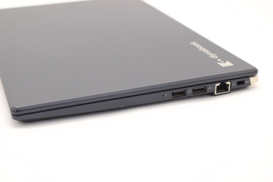 Full HD 13.3 type TOSHIBA G83M Windows11 8th generation i5-8250U8GBNVMe256GB-SSD Full HD 13.3 type TOSHIBA G83M Windows11 8th generation i5-8250U8GBNVMe256GB-SSD