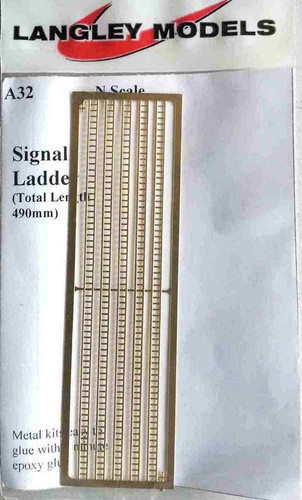 10 Brass ladders A32 UNPAINTED N Gauge Scale Langley Models Kit 1/148 Scenery - Picture 2 of 3