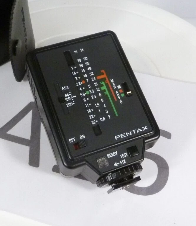 Pentax AF200S Flash with Case refm - Image 2 of 2