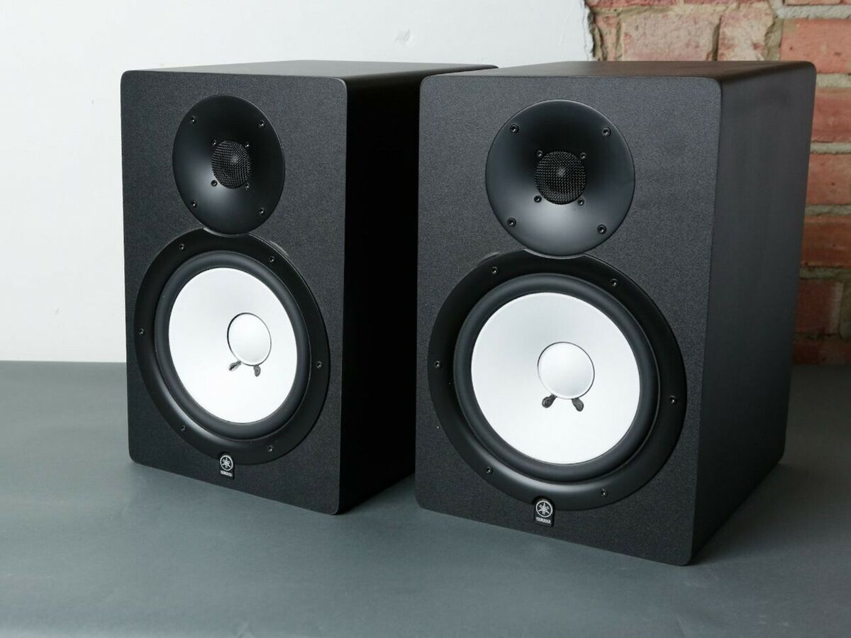Yamaha HS80M Studio Reference Monitor Speakers - Pair Yamaha HS80M Studio Reference Monitor Speakers - Pair