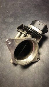 BMW E34 E36 2.0 2.5 BENZIN MOTOR DROSSELKLAPPENSTUTZEN 1703562
