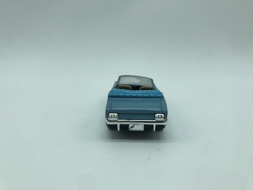 Modèle Auto MUSTANG Convertible 1964 Céleste - New Ray - Échelle 1:43 " No Boîte - Picture 3 of 4