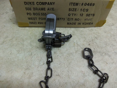 12  Duke # 1 Coil Spring Traps (1 Dozen) Raccoon Mink Muskrat Trapping 0469