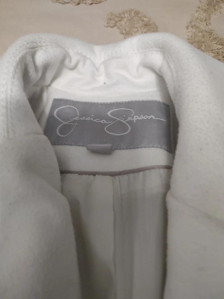 Abrigo Jessica Simpson Pea Foto 2 de 4