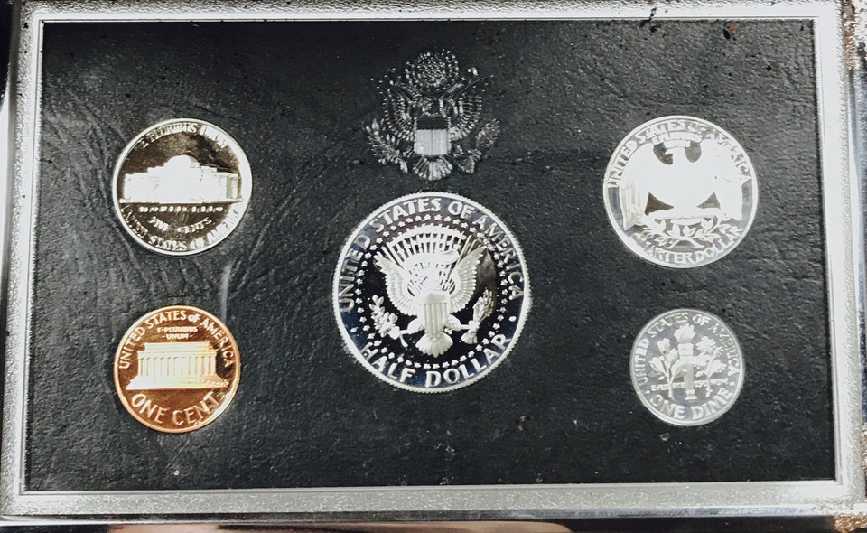 1992 UNITED STATES MINT PREMIER SILVER PROOF SET! UNBELIEVABLE QUALITY