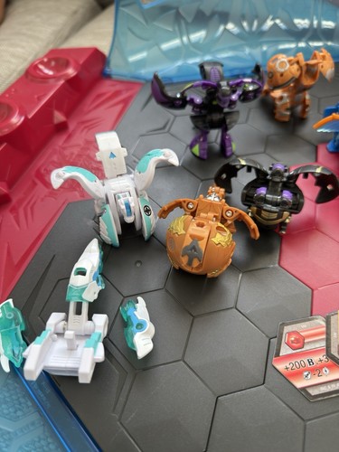 Bakugan Arena Battle League Coliseum Armored Alliance - 8 Figuren Konvolut - Bild 3 von 12
