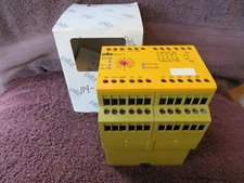 NEW PILZ SAFETY RELAY PNOZ V 30S 24 V DC PNOZV30S24VDC 3N/O1N/C1N/OT 3N01NC1N0T