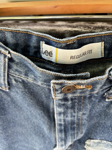 Vintage Womens Lee Regular Fit Jeans 30x32 Embellished DID I SAY YES? Buy these - Picture 3 of 6