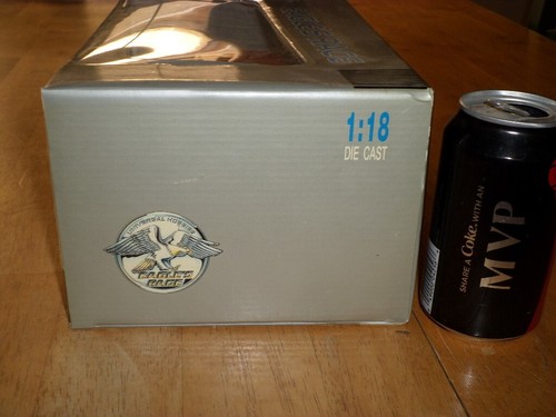 FERRARI 250 GT SWB BERLINETTE 61, [EAGLE RACE] DIECAST METAL BUILT CAR TOY, 1:18 - Picture 8 of 12