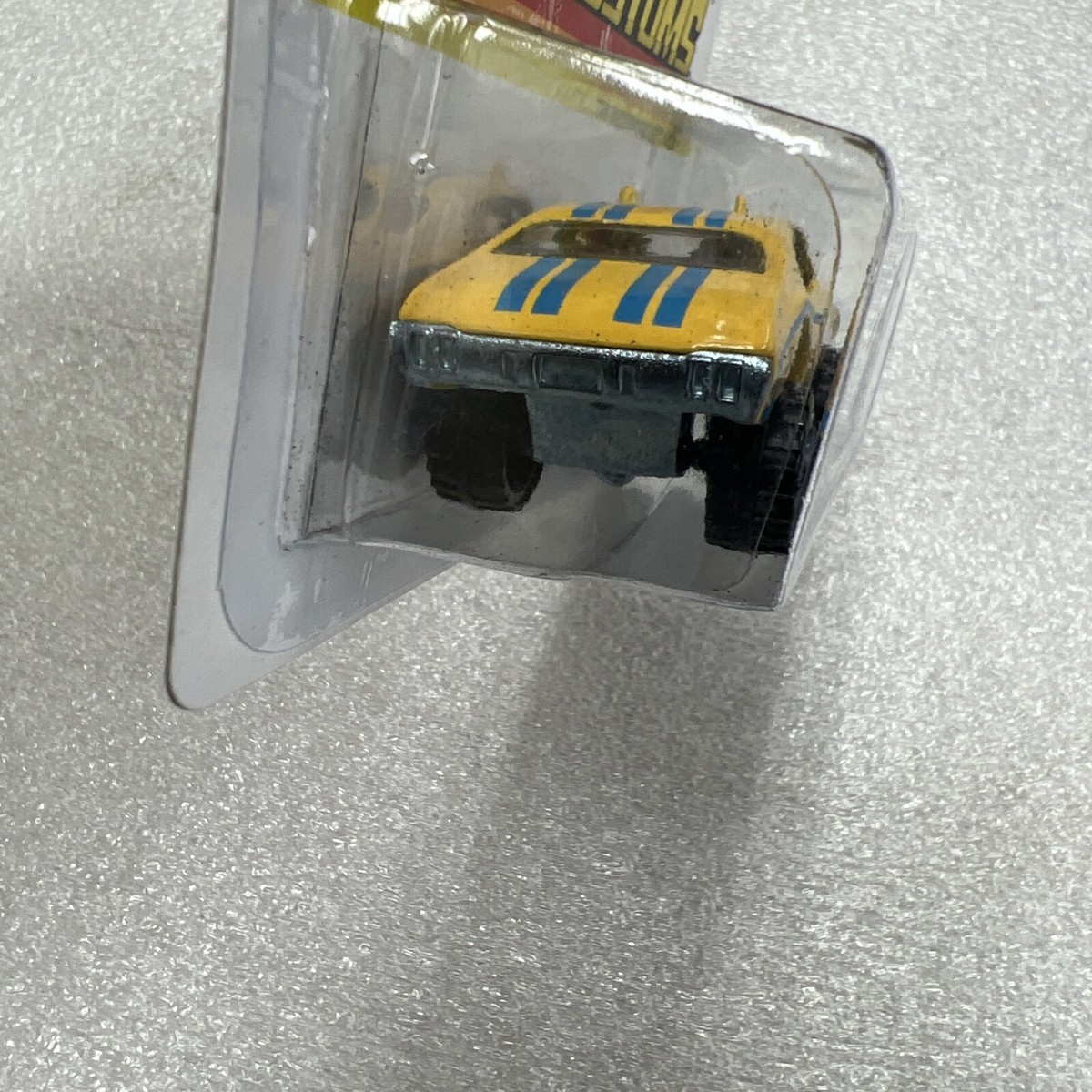 Hot Wheels Flying Customs '70 Oldmobile 442 Yellow Blue CT Wheels