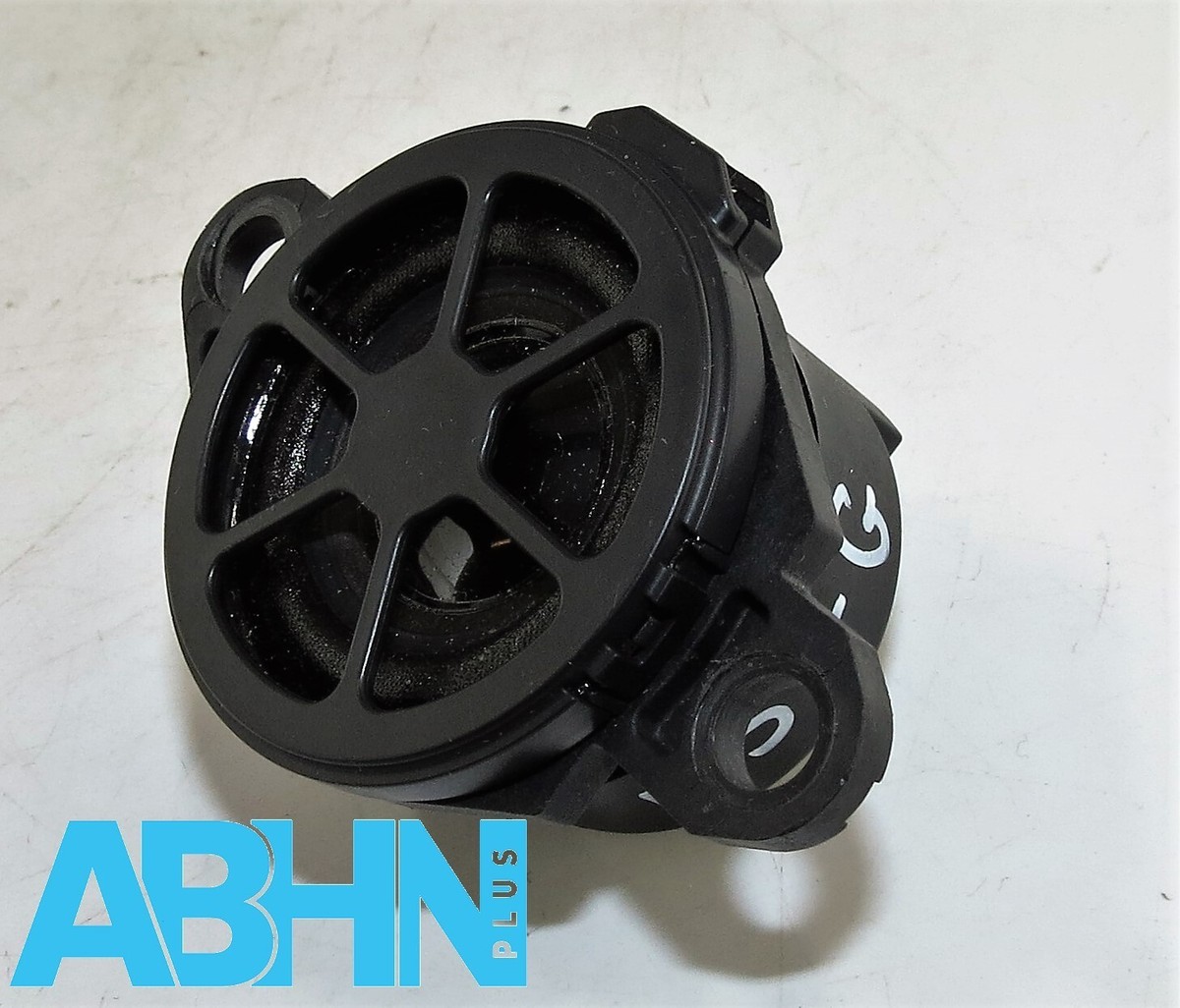 281526GG0A Nissan Qashqai J12 Genuine 8 ohms MAX 3W Dashboard
