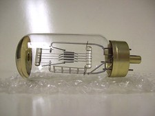 DGF Projector Projection Lamp Bulb 120V 500W  AVG. 25-HR LAMP LIFE 