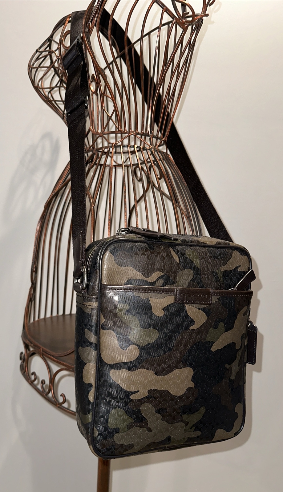 Coach Signature Camo Crossbody Flight Messenger Bag … Gem