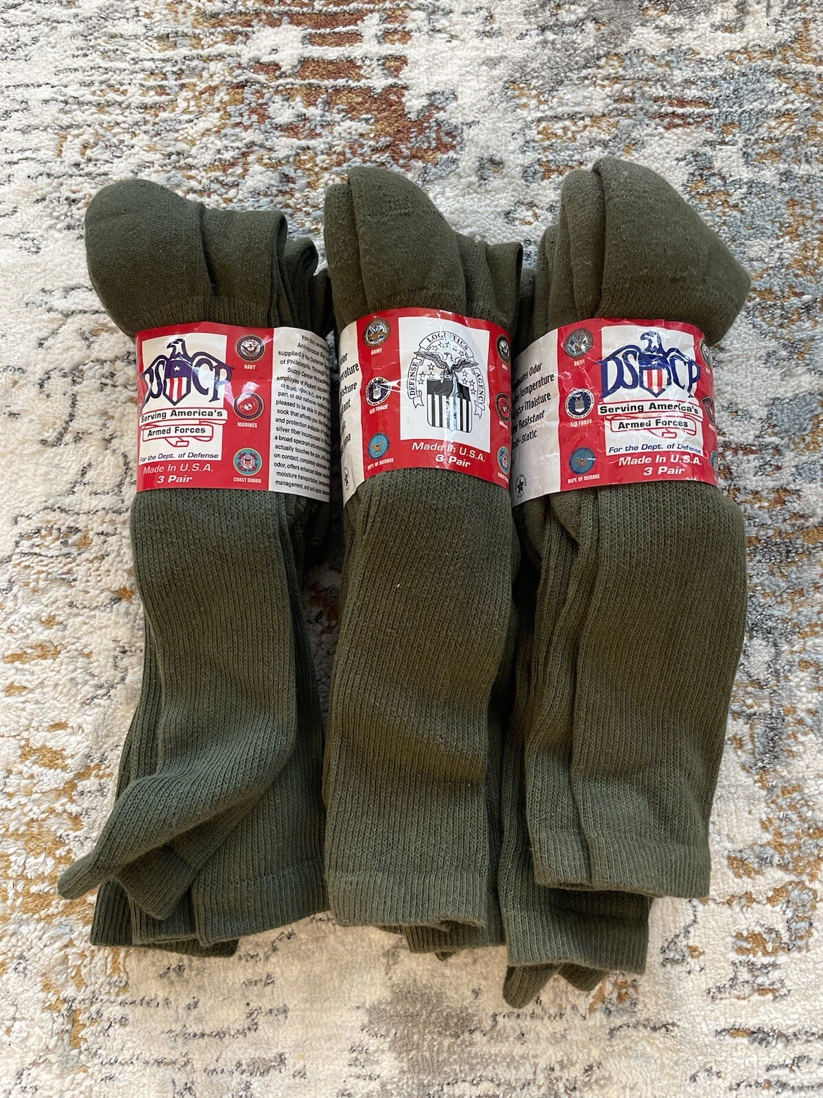 9 Pair DLA Troop Support Antimicrobial 2.5% Silver plated Nylon Socks- size 9-10
Opens in a new wind
