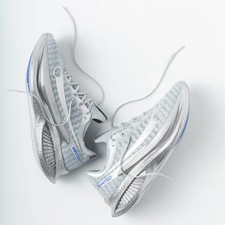 Saucony X Minted New York Endorphin Pro 5 - S...