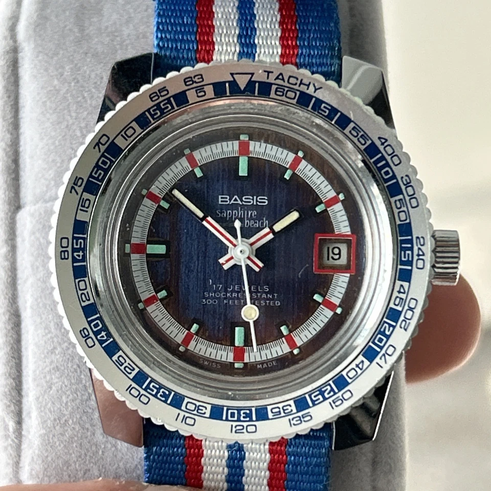 Base Zafiro Playa Rojo Azul Blanco Foto 4 de 4