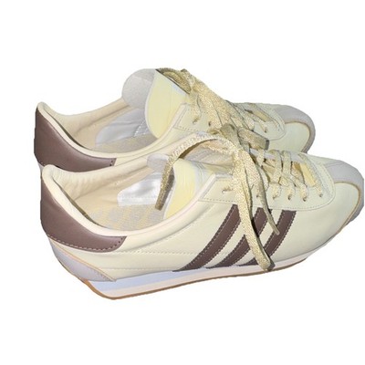 adidas country OG sand earth strata cream **** NO BOX ****