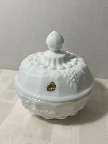 VTG. Westmoreland Milk Glass Candy Dish Paneled Grape Nice Shape