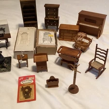 Vintage Dollhouse Huge Lot Of 14 Wood Furniture Pieces & Accessories Some NIB