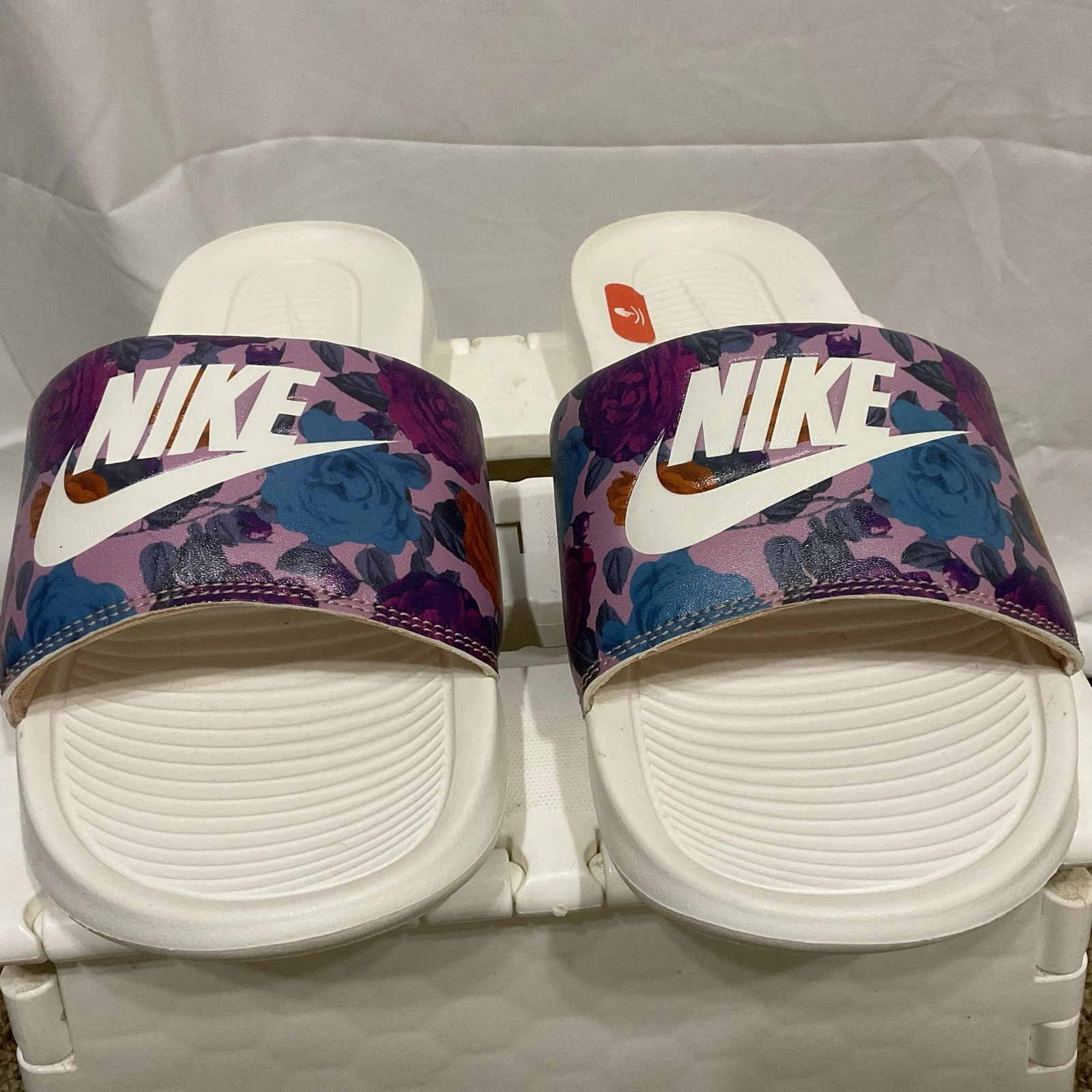 Infradito Nike Slides donna 10 slide sportive floreali nuove senza scatola