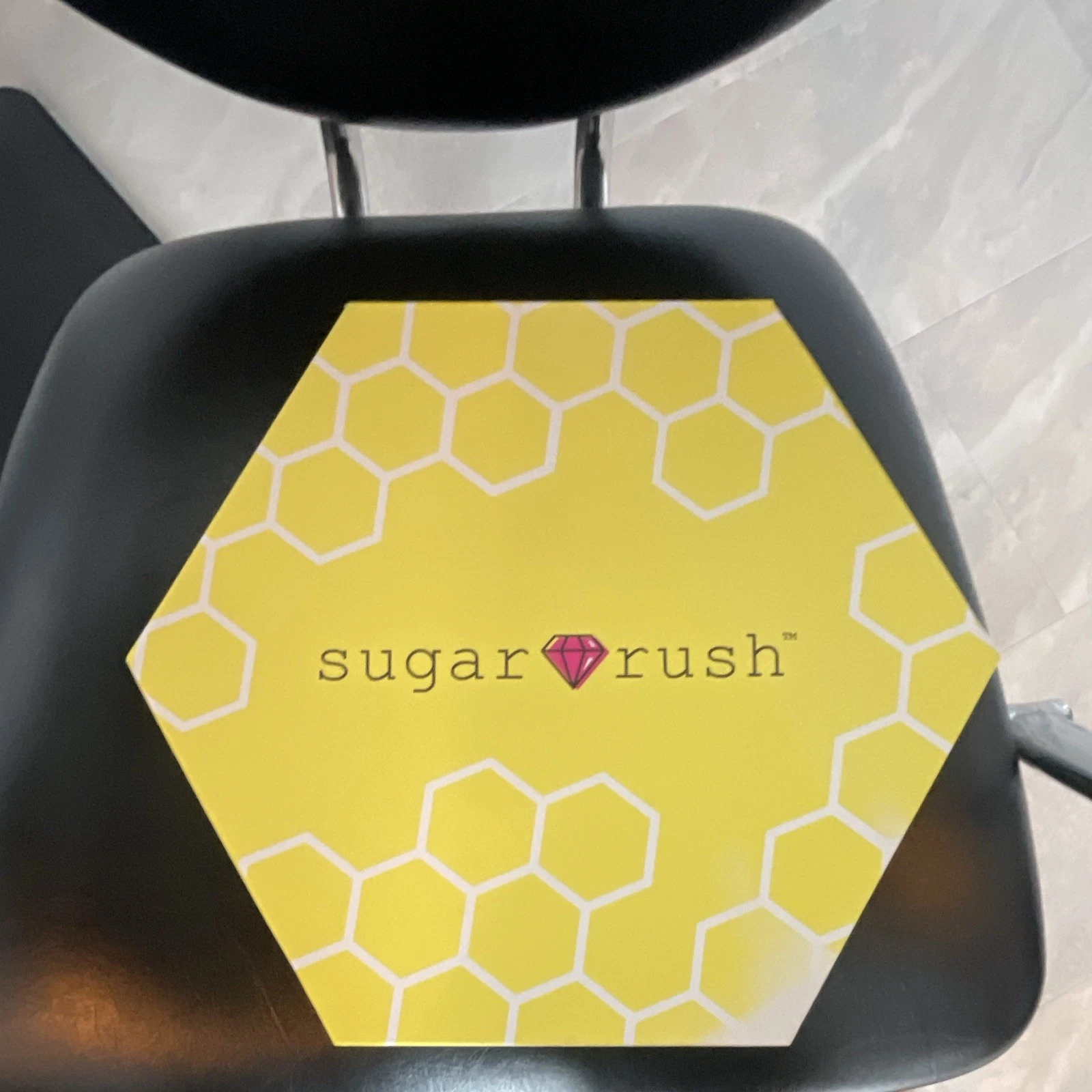 Sugar Rush Makeup Set Multicolor Eyeshadow Palette, Lip Oil, Brushes
Opens in a new window or tab